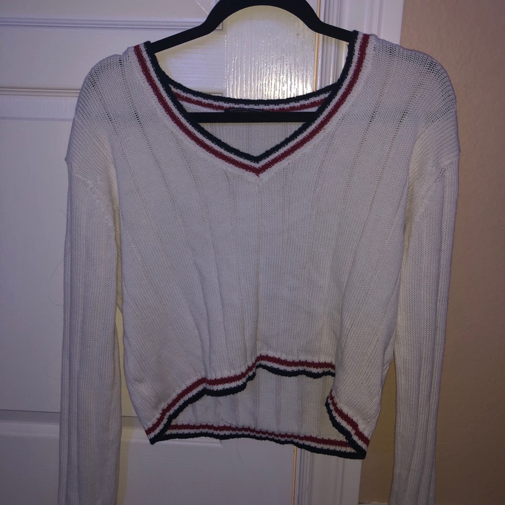 Brandy Melville sweater